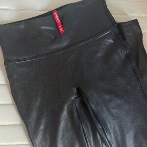 Shiney spanx black leggings